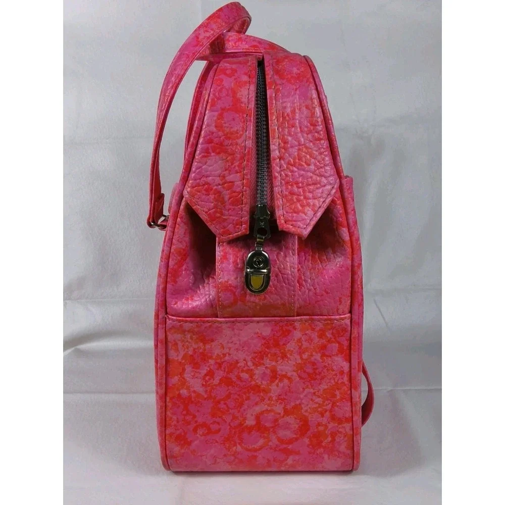 Vintage 1960s Samsonite Silhouette Hot Pink Weekender / Carry-on Luggage Bag